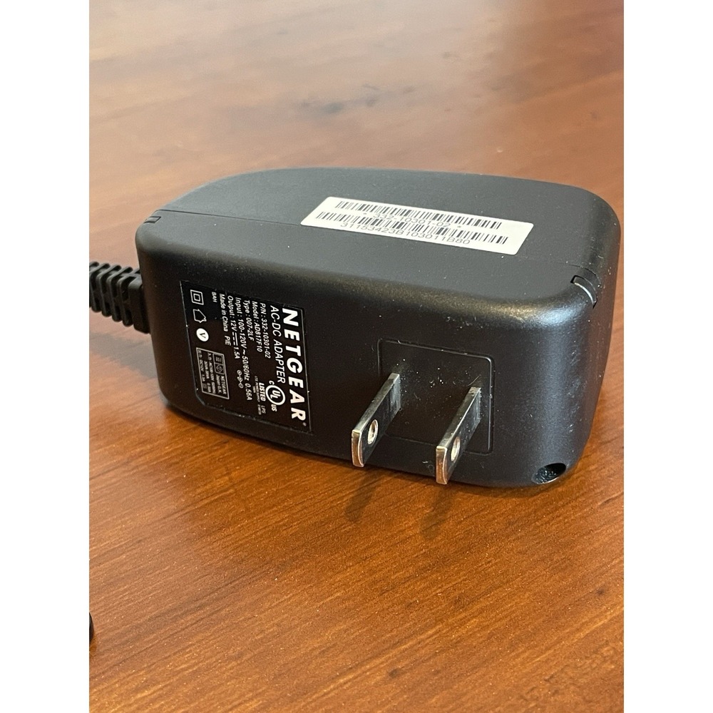 NETGEAR C3000 340 Mbit/s Cable Modem Router - Picture 6 of 6